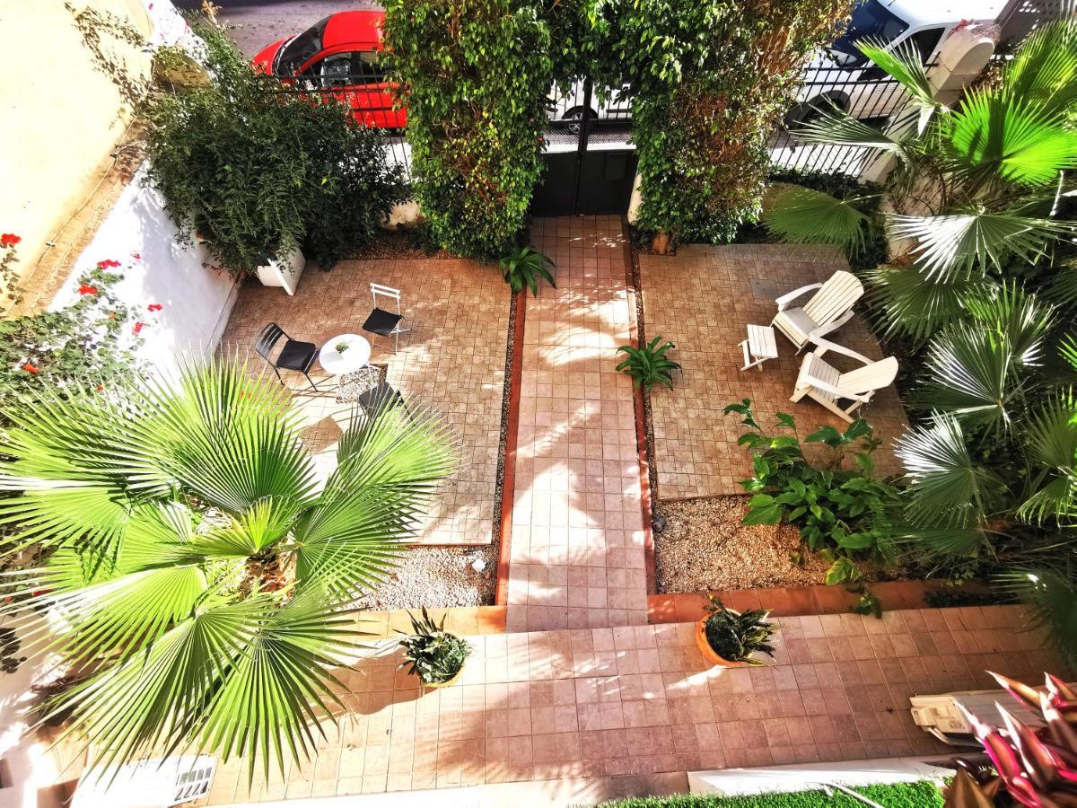 Portrait Boutique Guesthouse Valencia Exteriör bild