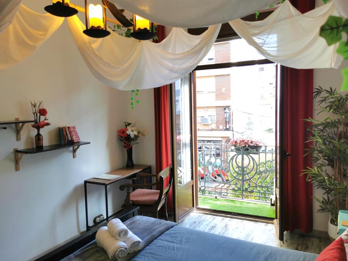Portrait Boutique Guesthouse Valencia Exteriör bild