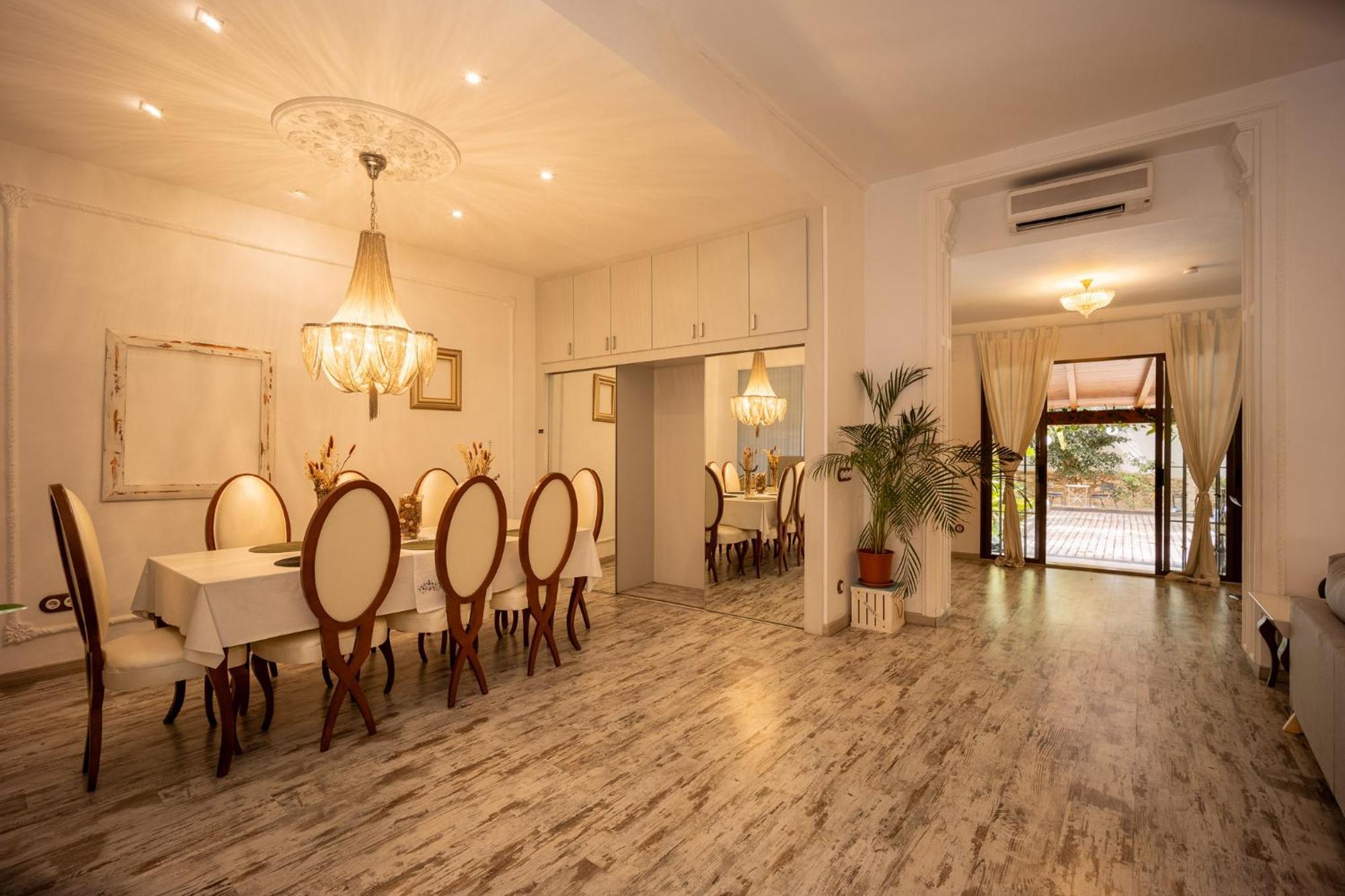 Portrait Boutique Guesthouse Valencia Exteriör bild